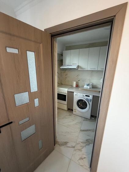 Casă cu 1 camere semidecomandat în Teiul Doamnei