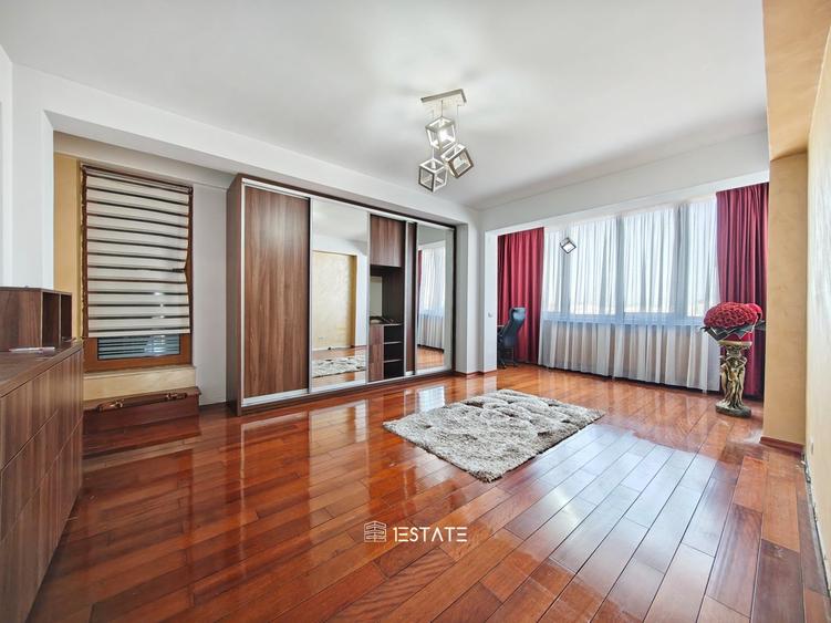 Apartament cu 4 camere decomandat, mobilat în Titan