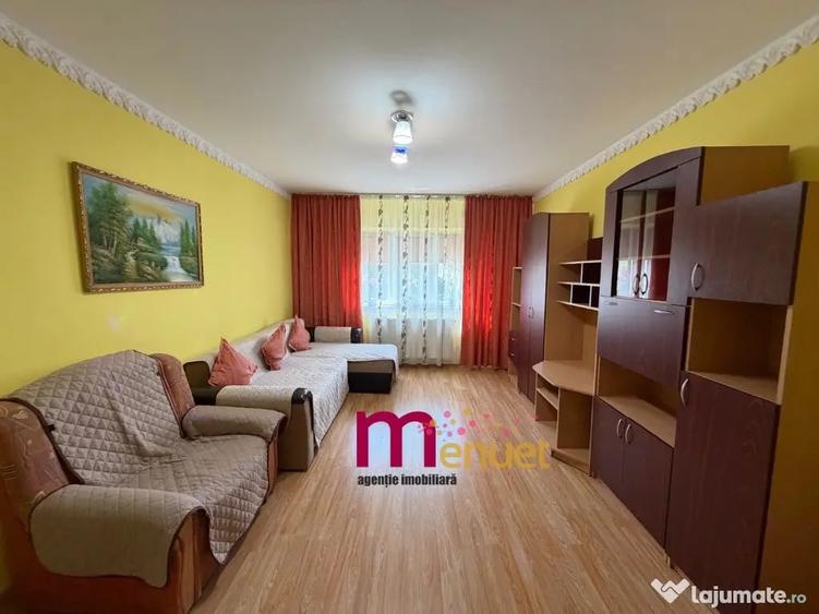 Apartament cu 3 camere decomandat în E3