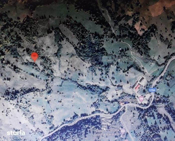 Teren de 28000 mp, în Central