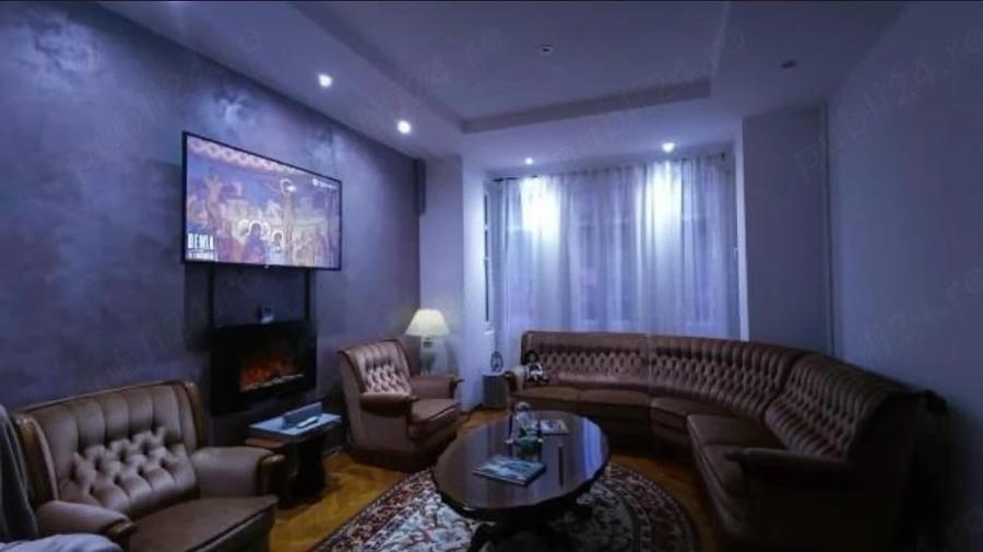 Casă cu Teren 750 Mp în Central