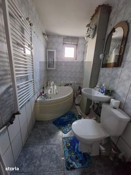 Apartament cu 3 camere semidecomandat, mobilat în Rahova