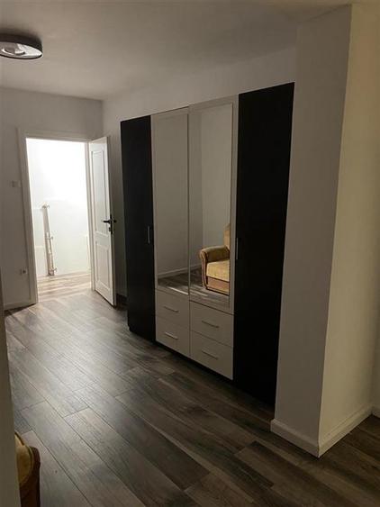 Apartament cu 3 camere circular în Griviței