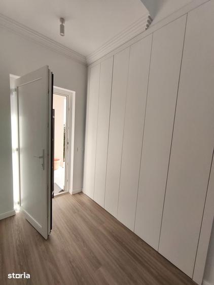 Casă cu 4 camere cu Teren 668 Mp în Sânandrei