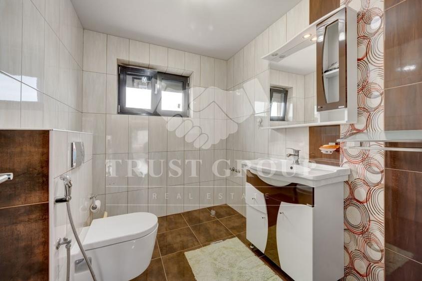 Casă individuală cu 6 camere cu Canalizare în Snagov