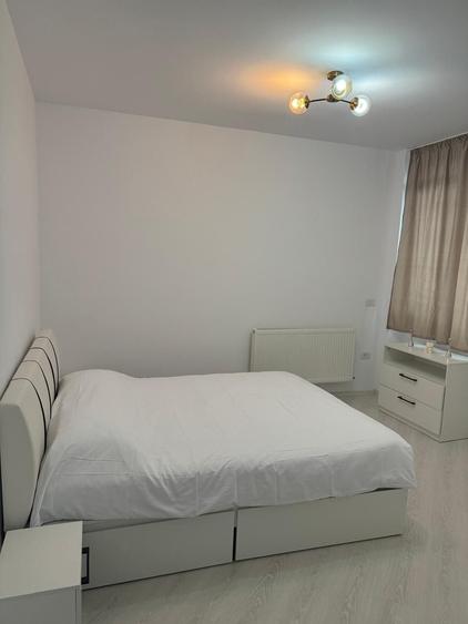 Apartament cu 2 camere decomandat în George Enescu