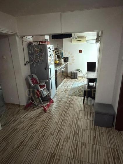 3 Camere Decomandat Et.8/8 Metrou Crangasi - 3