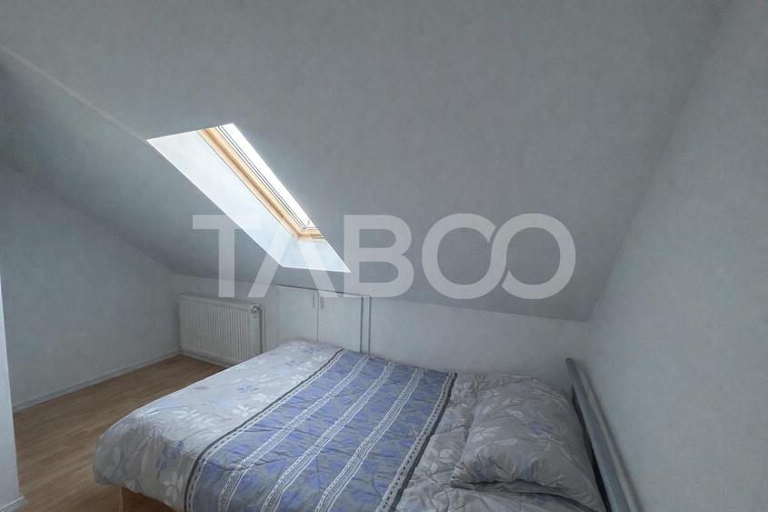 Apartament cu 3 camere decomandat, mobilat în Ștrand
