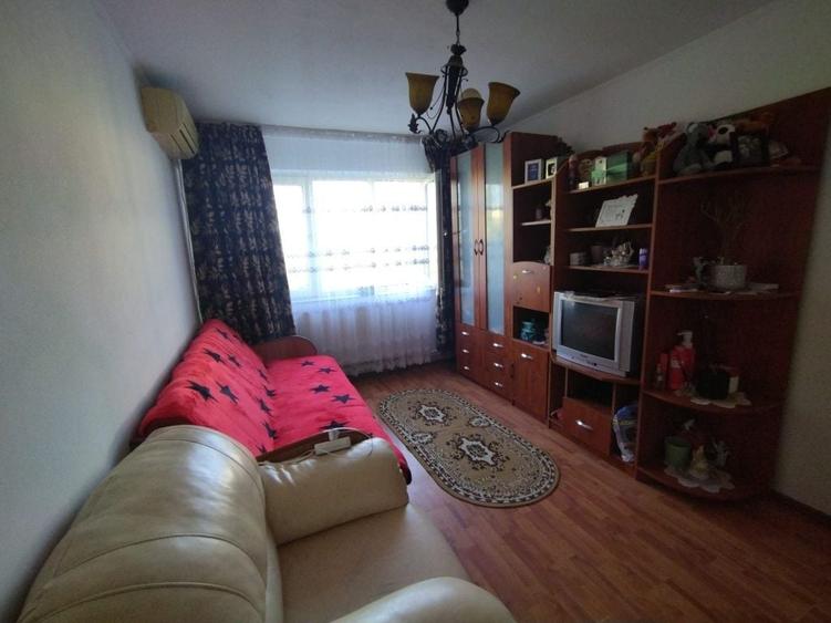 Apartament cu 2 camere semidecomandat în Viziru 2