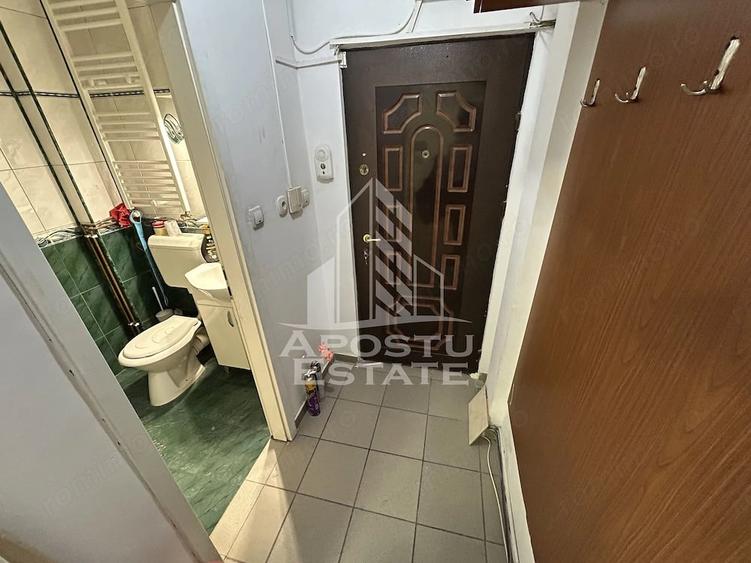 Spațiu comercial, de 32 mp, în P-ța Doina