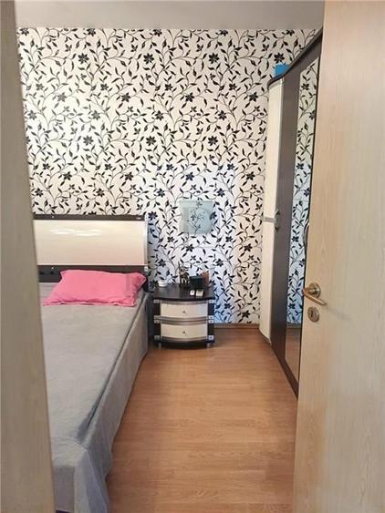 Apartament cu 2 camere decomandat, mobilat în Aradului
