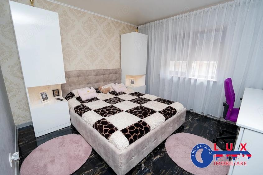 Apartament cu 2 camere decomandat în E3