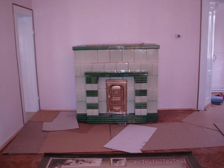 Casă cu 6 camere cu Canalizare în Ultracentral