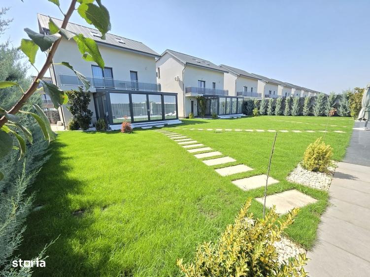 Casă cu 4 camere cu Teren 1200 Mp în Central