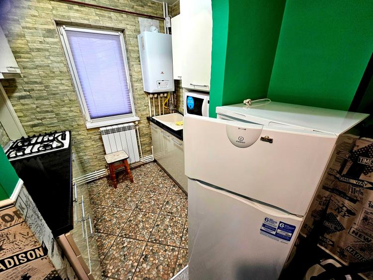 Apartament cu 2 camere semidecomandat în Micro 21