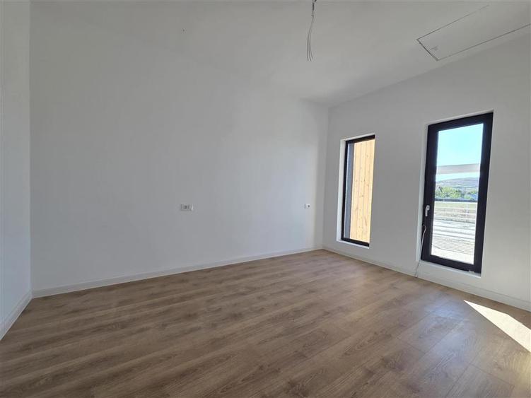 Casă cu 4 camere cu Teren 520 Mp în Miroslava