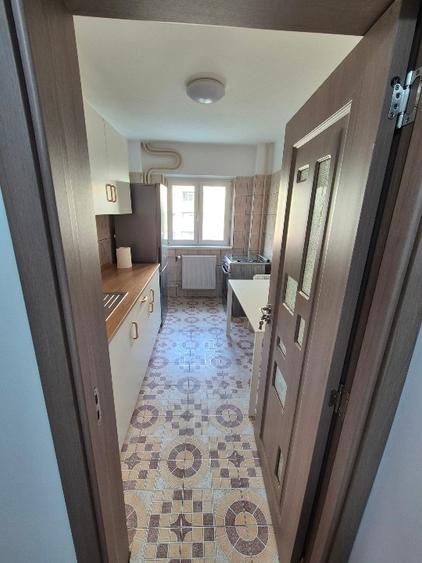 Apartament cu 2 camere decomandat, mobilat în Colentina