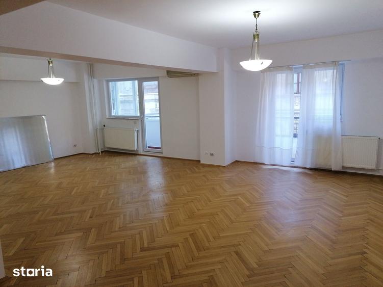 La UNIVERSITATE, apartament elegant, somptuos salon de 45mp. - 12