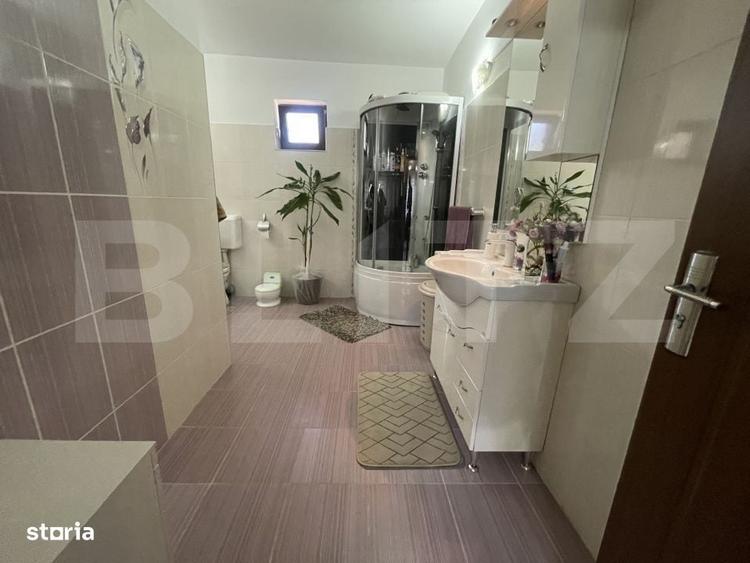 Casă cu 4 camere cu Teren 500 Mp în Central