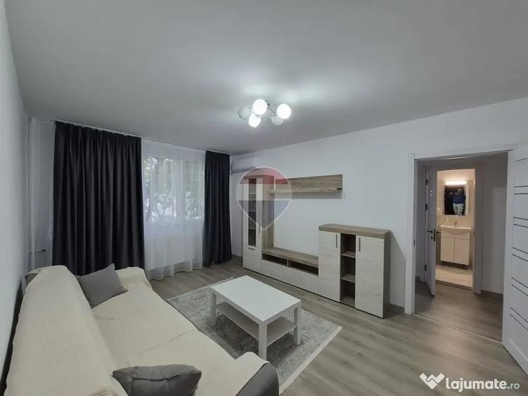 Apartament cu 3 camere semidecomandat în Sălaj