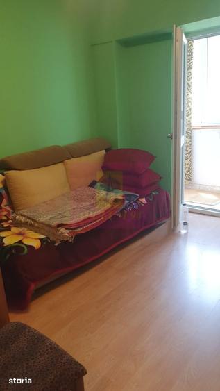 Apartament cu 3 camere decomandat în Pantelimon