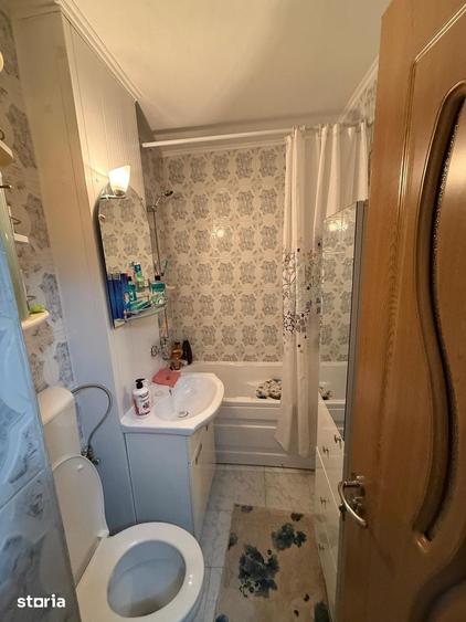 Apartament cu 2 camere semidecomandat în George Enescu