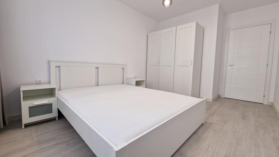 Apartament cu 2 camere semidecomandat în Industriilor