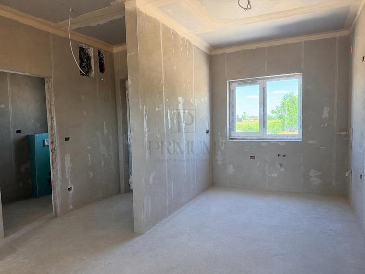 Duplex superb - zona foarte buna - in spate la LIDL ( COMISI - 9