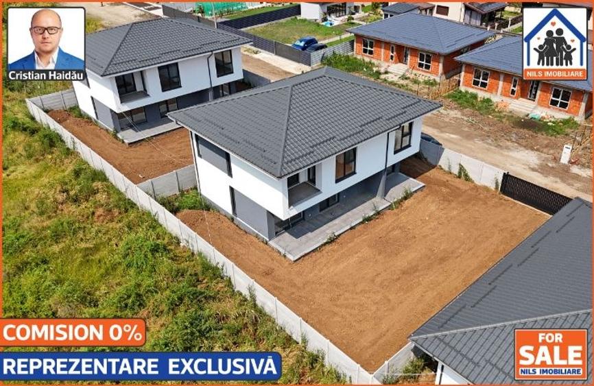 Casă cu 5 camere cu Canalizare în Domnești