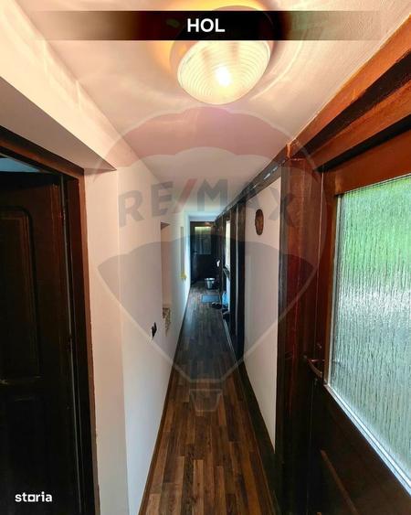 Casă cu 4 camere cu Teren 345 Mp în Bârsana