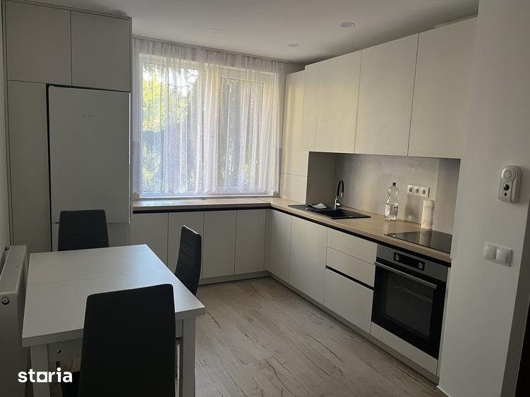 Apartament cu 2 camere semidecomandat în Republicii