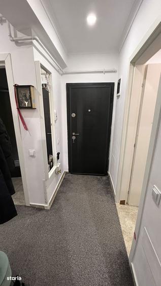 Apartament cu 3 camere decomandat, mobilat în Militari