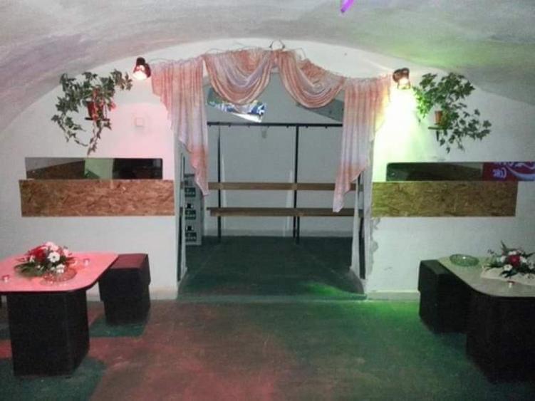 Casă cu 5 camere cu Teren 500 Mp în Aradul Nou