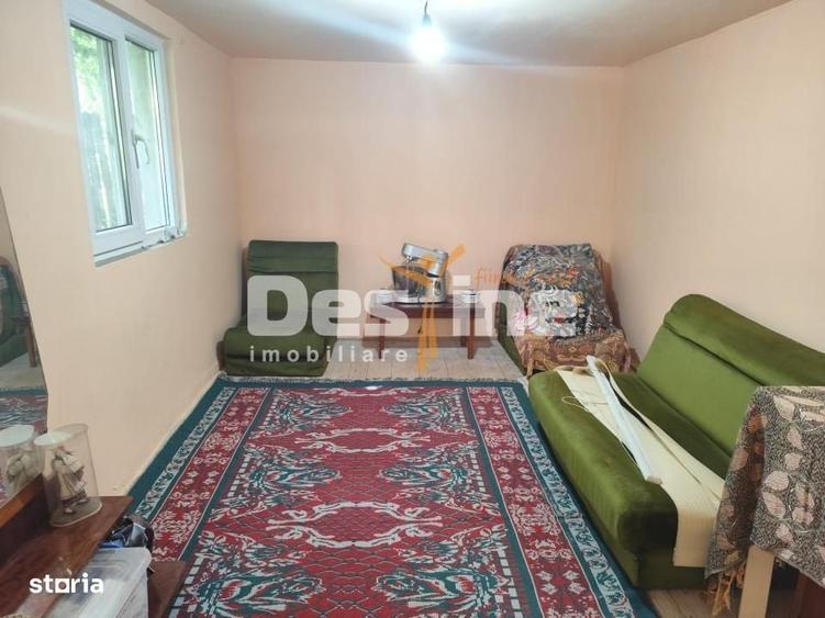 Casă cu 4 camere în Călinești