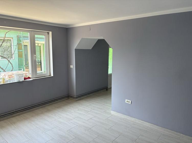 Casă cu 4 camere în Berecuța