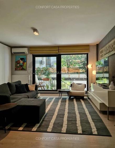 Apartament cu 3 camere în Victoriei