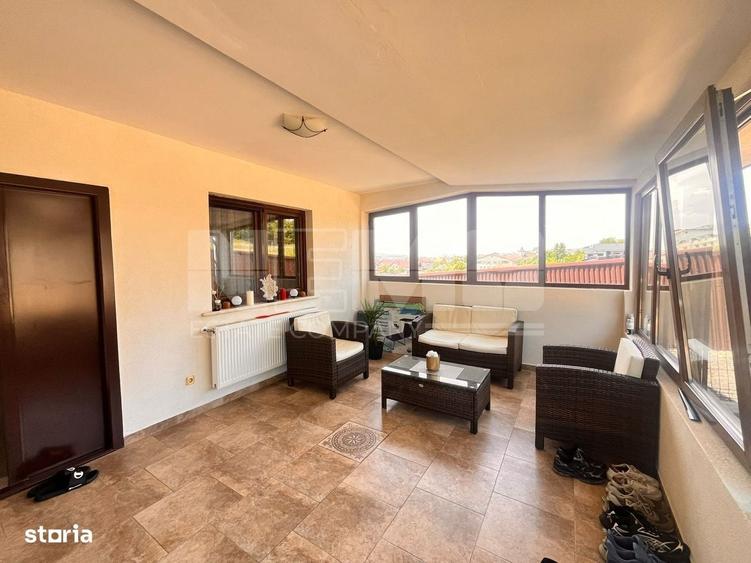 Casă cu 4 camere cu Teren 2400 Mp în Volovăț