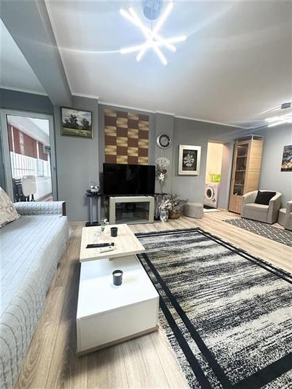 Apartament cu 2 camere decomandat, mobilat în Energia