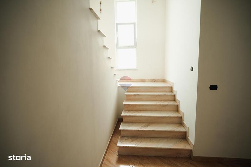 Casă cu 4 camere în Racova
