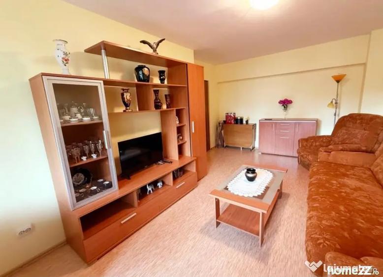 Apartament cu 2 camere decomandat în Centrul Civic