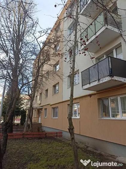 Spațiu comercial, de 78 mp, în Central