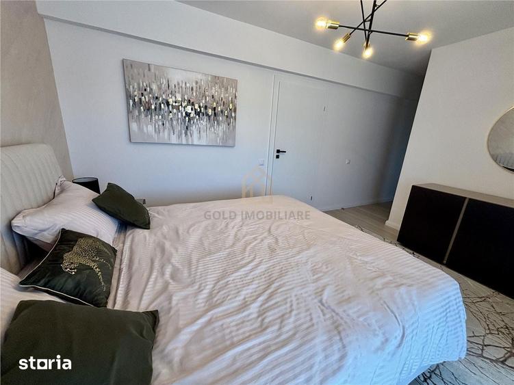 Casă cu 4 camere cu Teren 350 Mp în Groși