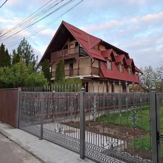 Teren de 2000 mp, în Central