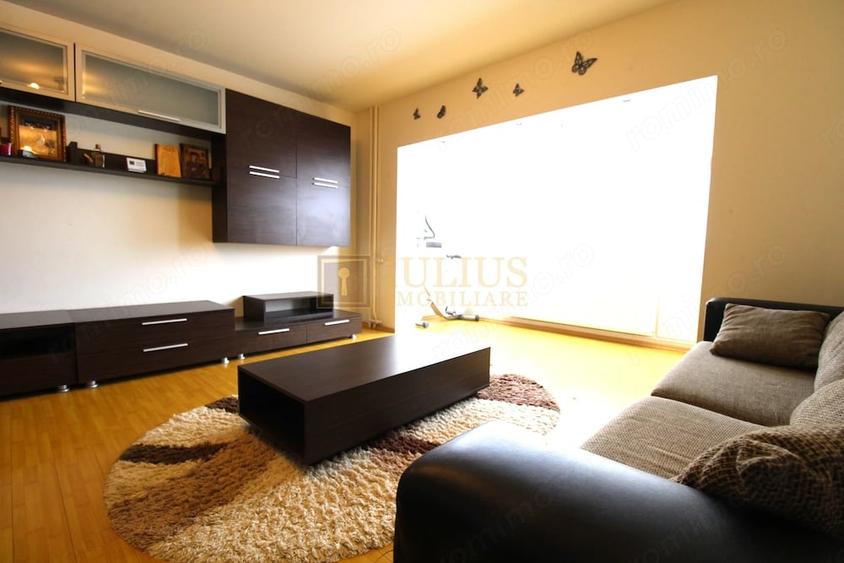 Apartament cu 2 camere decomandat în Bucovina
