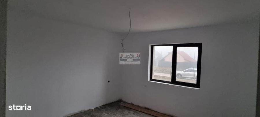 Casă cu 4 camere în Giurgeni