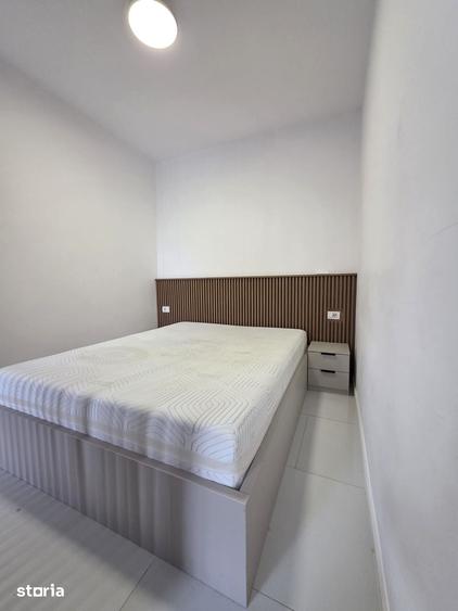 Banul Udrea, la cateva minute de Mihai Bravu, Studio dublu 500 EUR - 3