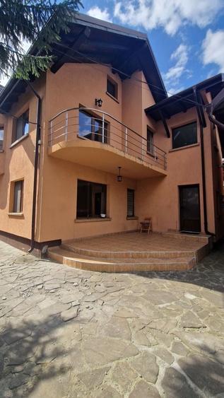 Duplex cu 2 camere cu Canalizare în Tractorul