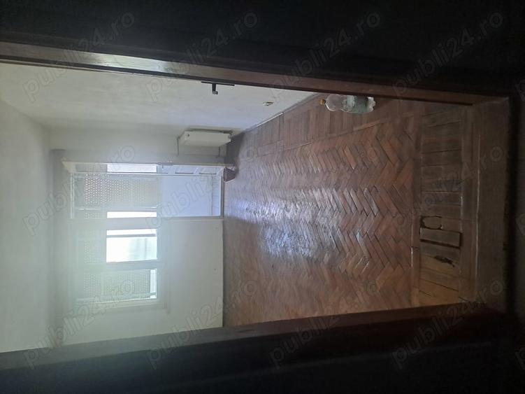 Apartament cu 2 camere în Calafat