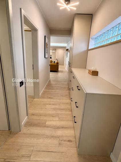 Apartament cu 3 camere decomandat, mobilat în P-ța Romană