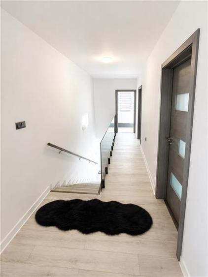 Duplex cu 4 camere cu Teren 198 Mp în Livezeni